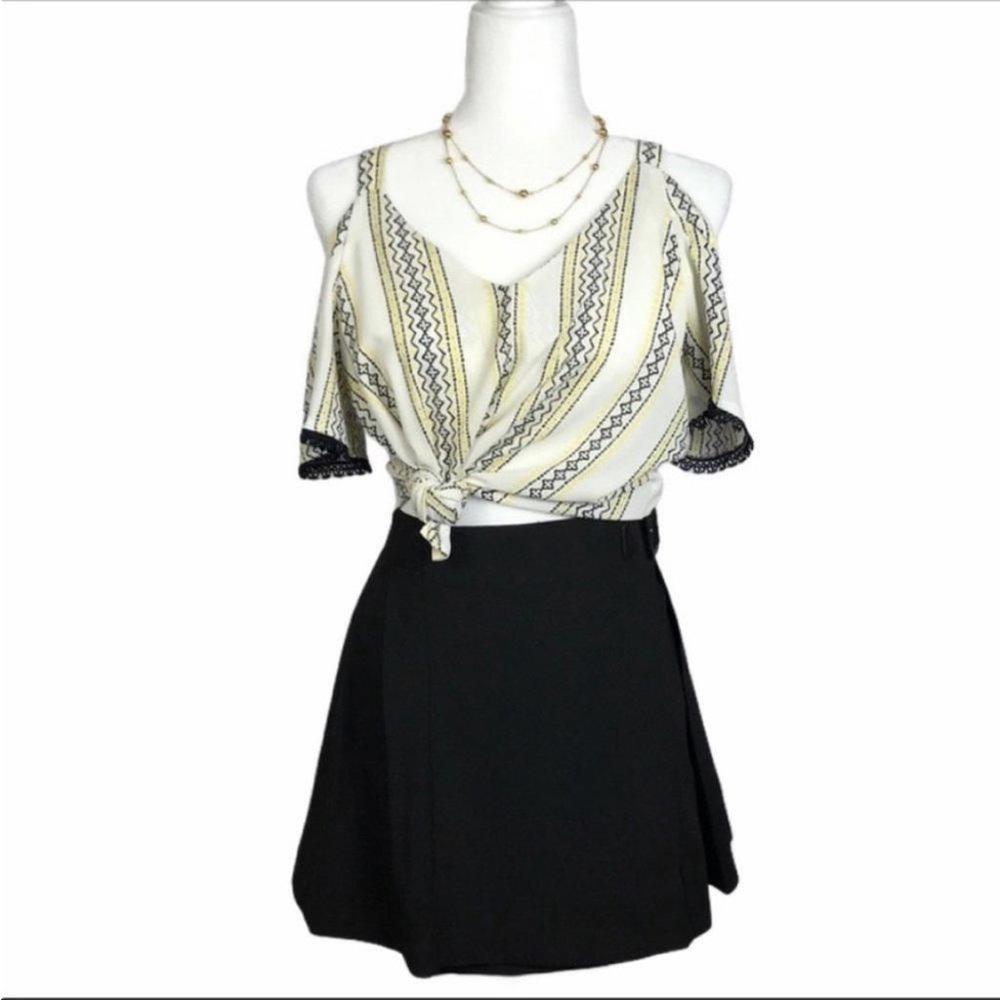 Cotton Candy Women’s Black Pleated Mini‎ Skirt Size M